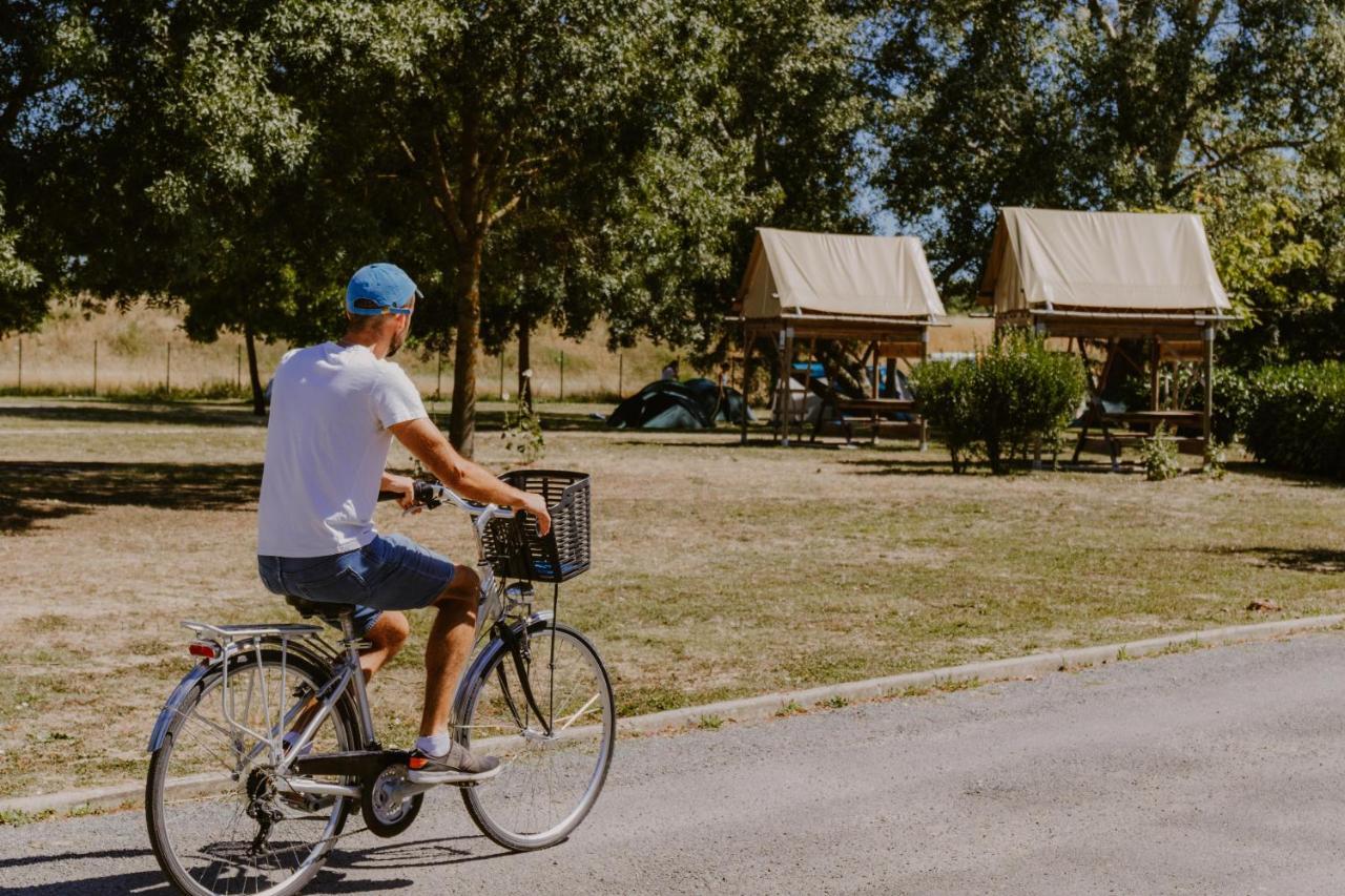 Camping Onlycamp Tours Val De Loire Saint-Avertin Exteriér fotografie