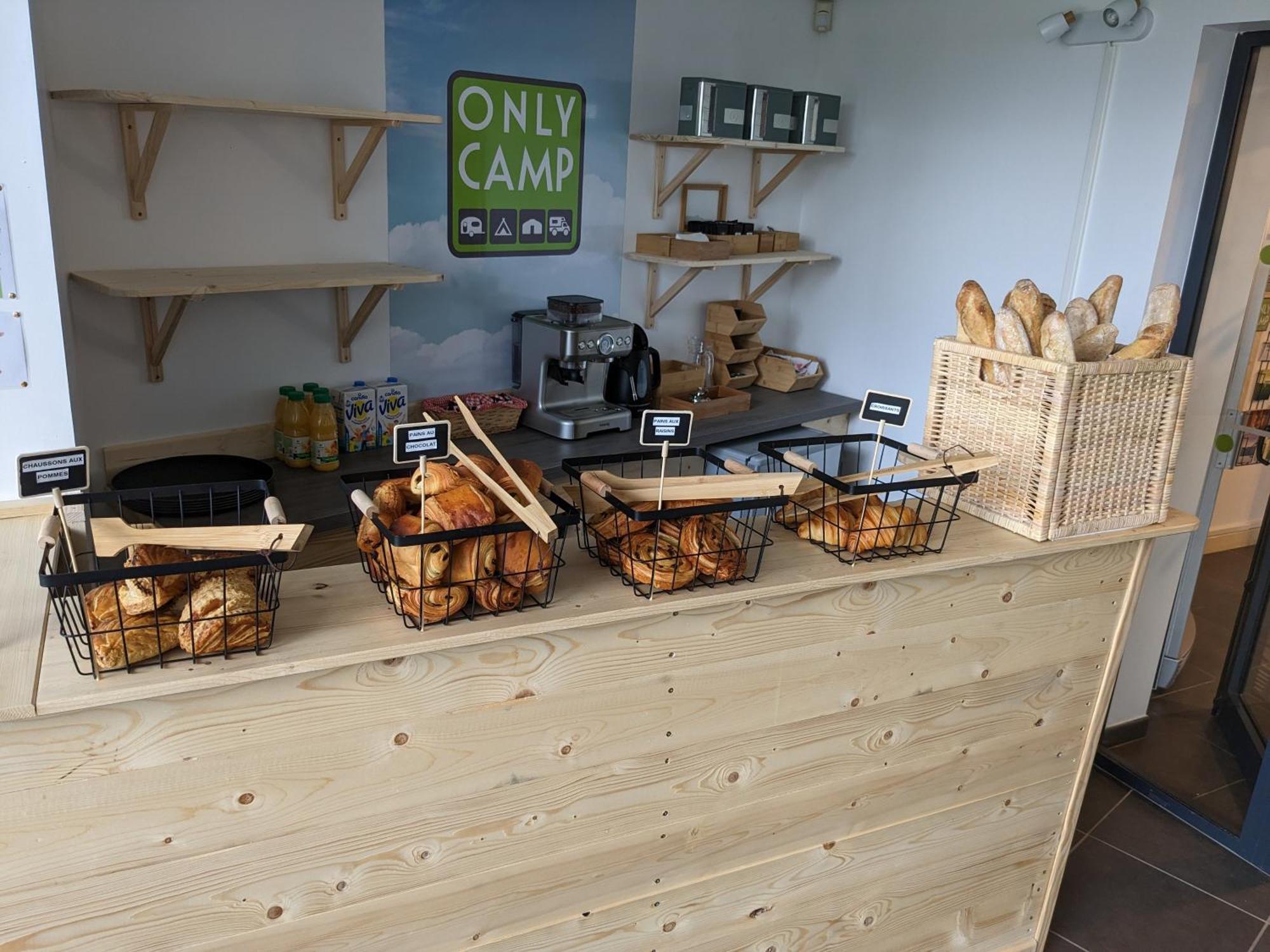 Camping Onlycamp Tours Val De Loire Saint-Avertin Exteriér fotografie